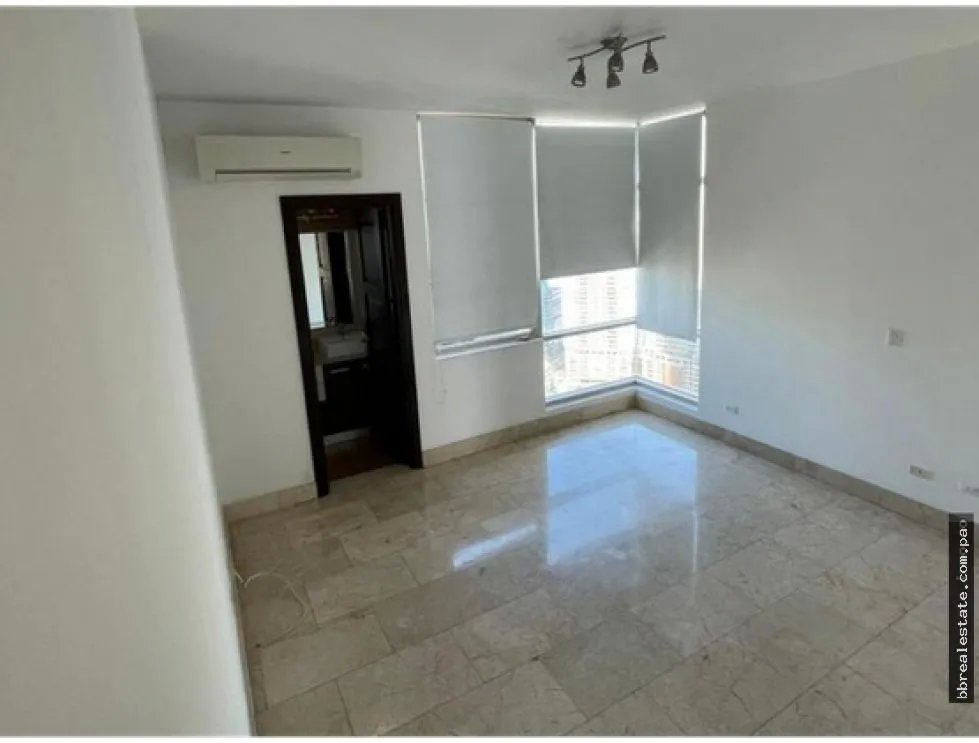 Apartment for sale in Panama