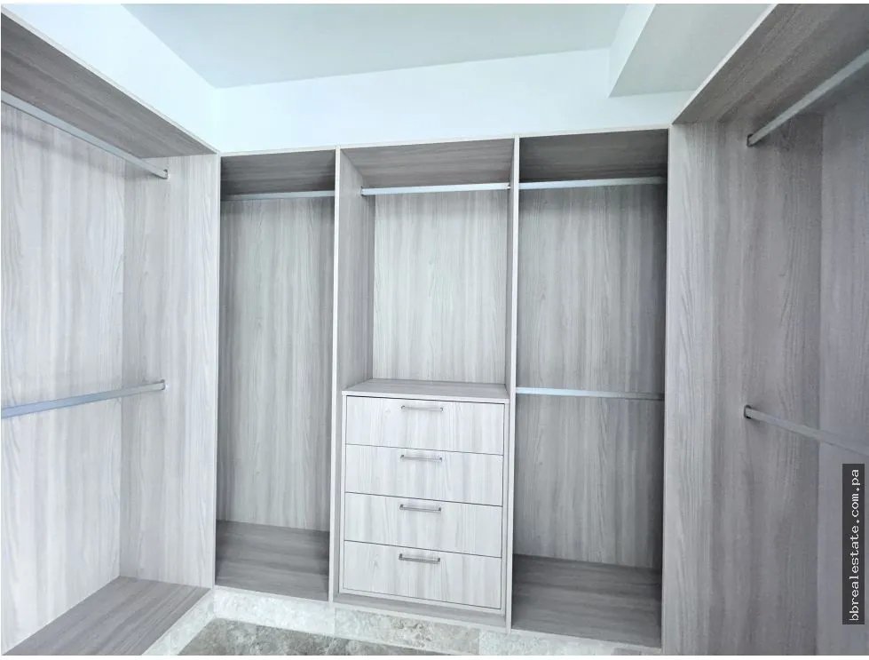 Apartment for sale in Panama