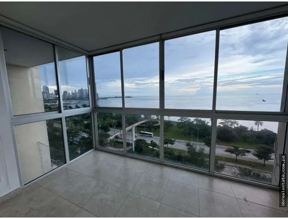 Alquiler de apartamento Tipo loft en Avenida Balboa, P.H. H2O