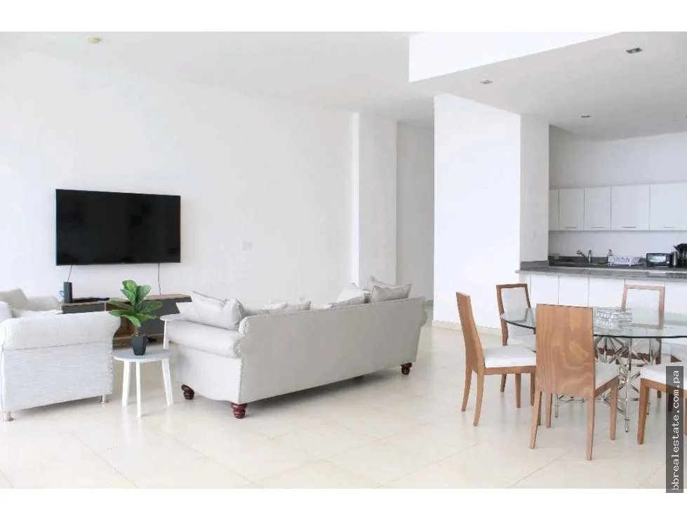 Alquiler de Apartamento en Av balboa, Ph Waters