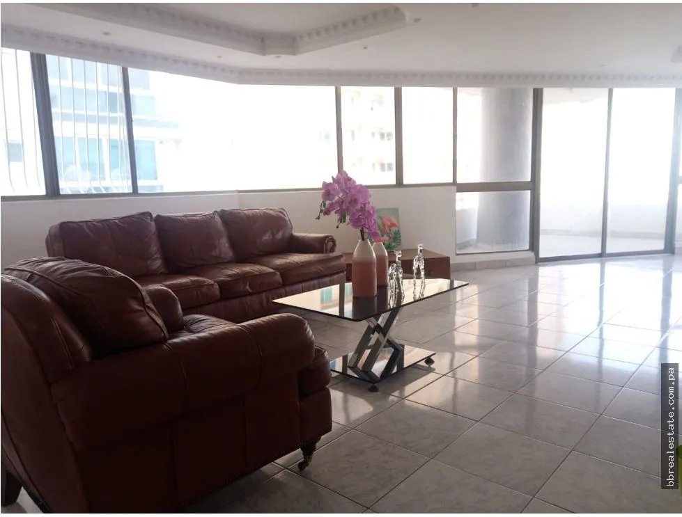 Alquiler de apartamento en Calle Uruguay, PH Tower One