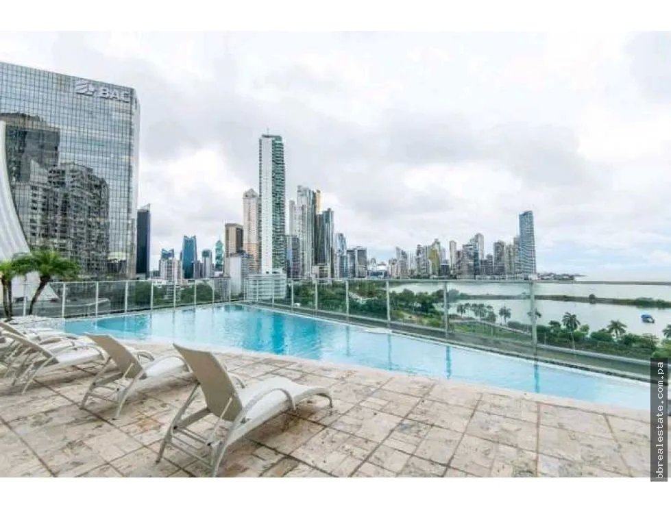 Venta de Apartamento en Avenida Balboa, Ph White