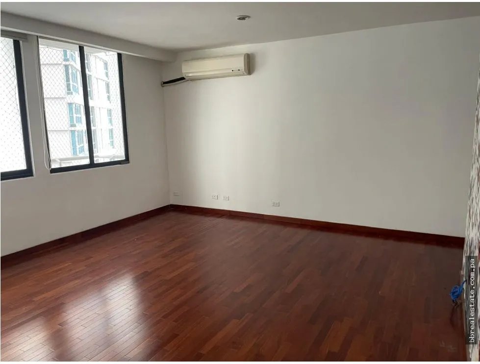 Apartment for sale in Panama