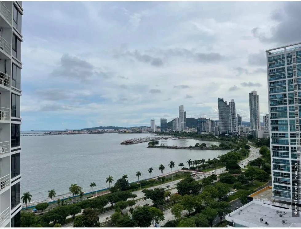 Venta de Apartamento en PH Los Delfines, Avenida Balboa