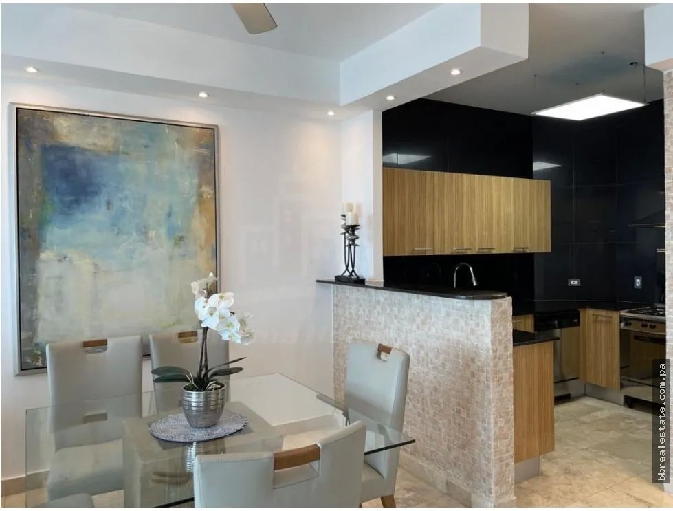 Alquiler de apartamento en Avenida Balboa, Ph Sky