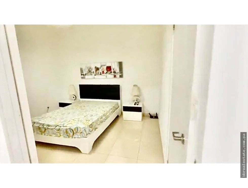 Venta de apartamento en Avenida Balboa, Ph White