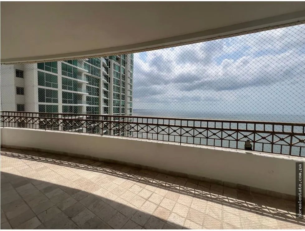 Venta de apartamento en Punta Pacífica, Ph Pacific Point Torre 300