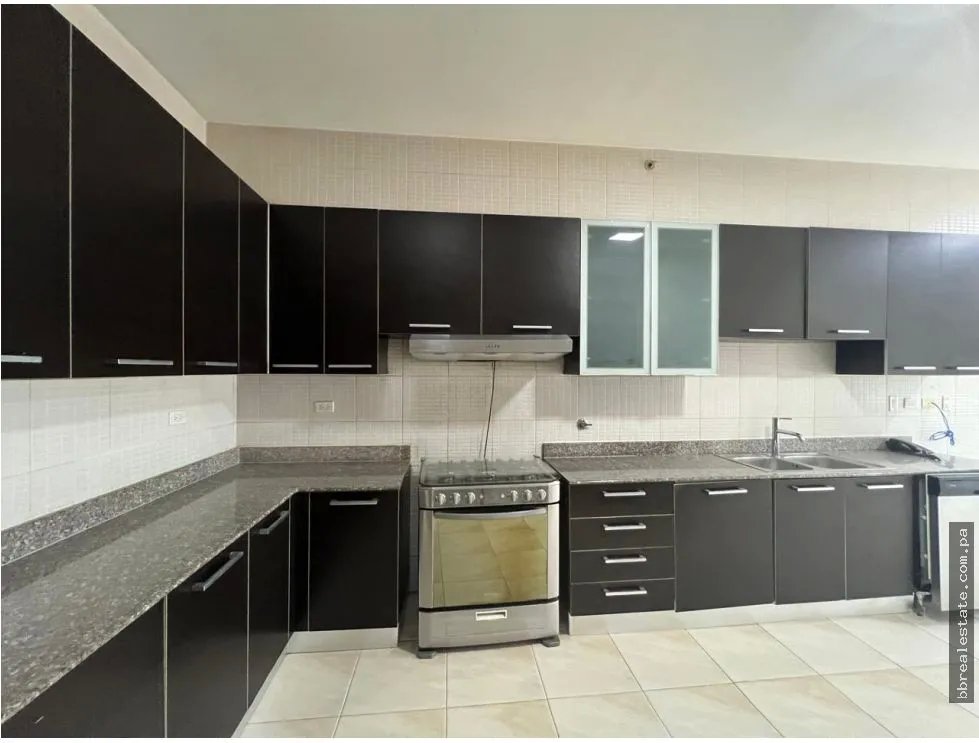 Venta de apartamento en Punta Pacífica, Ph Pacific Point Torre 300