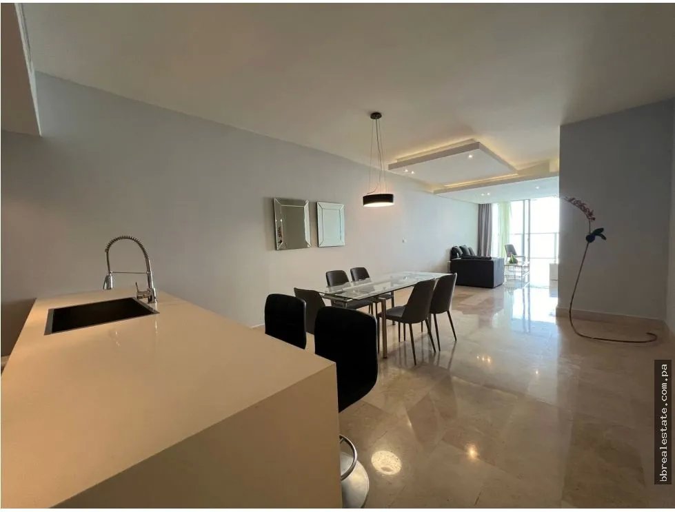 Alquiler de apartamento en Avenida Balboa, Ph Yoo