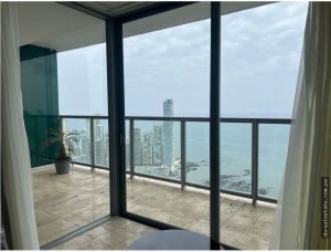 Alquiler de apartamento en Avenida Balboa, Ph Yoo