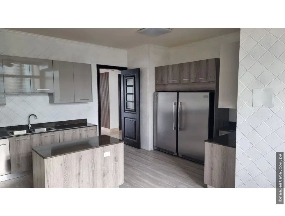 Penthouse for rent in Panama