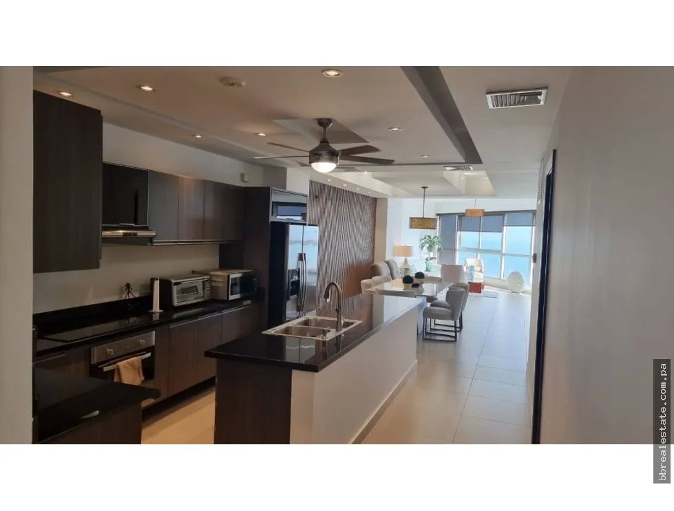 Penthouse for rent in Panama