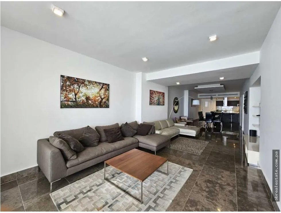 Venta de apartamento Amoblado en Avenida Balboa, Ph Yoo