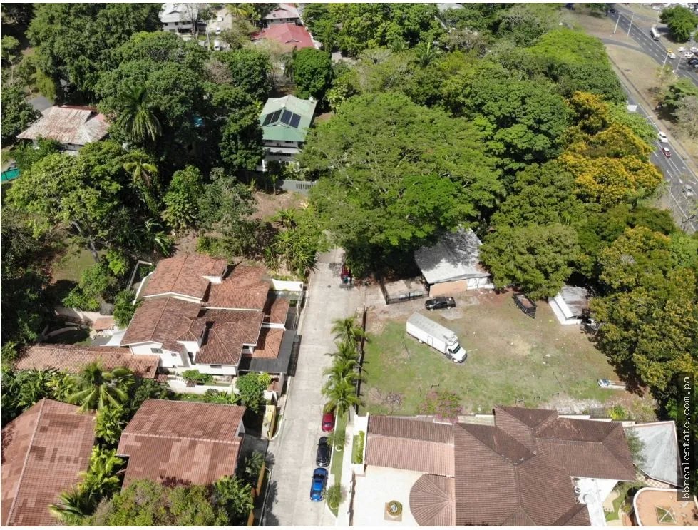 VENTA DE CASA EN ANCÓN