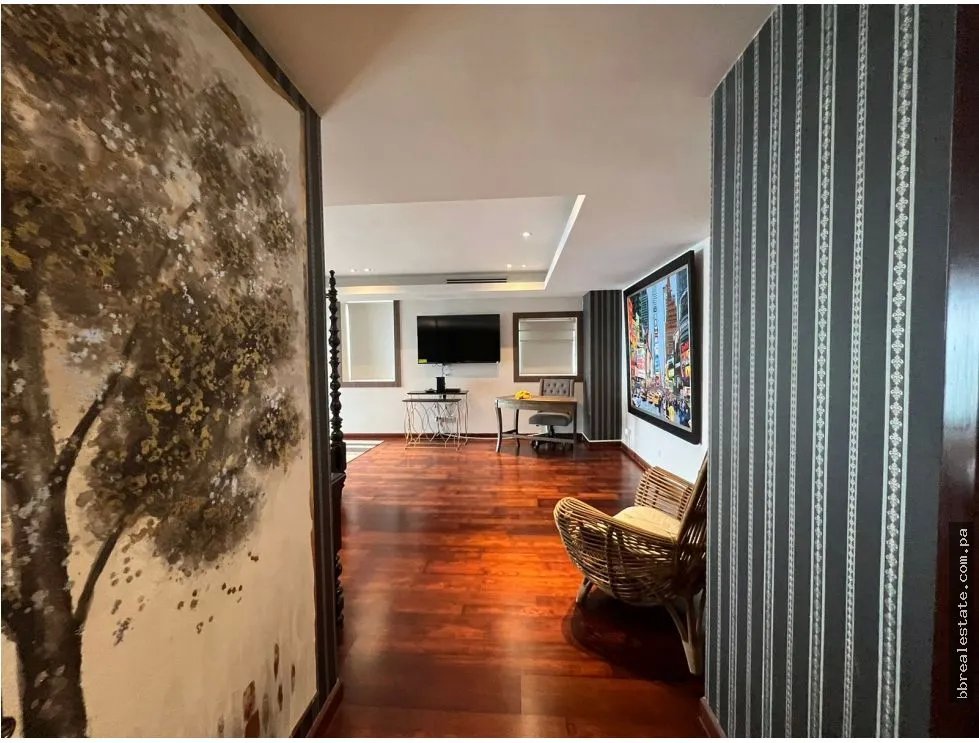 Penthouse for sale in Panama