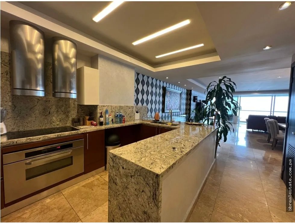 Penthouse for sale in Panama