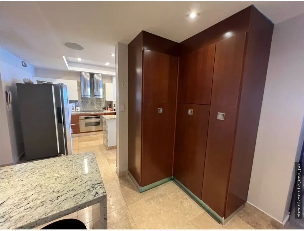 Penthouse for sale in Panama