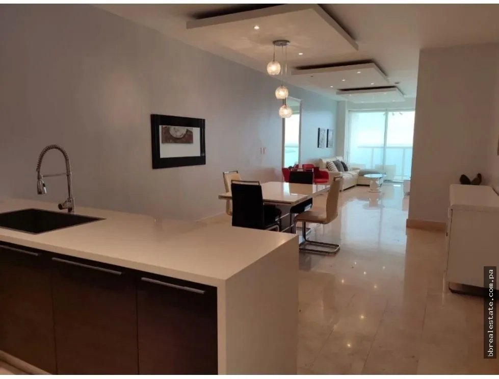 ALQUILER DE APARTAMENTO EN AV BALBOA, PH YOO AMOBLADO