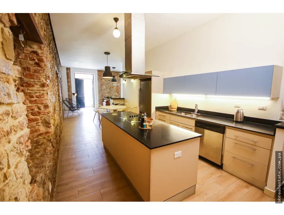 Se Vende Apartamento en Casco Viejo, San Felipe