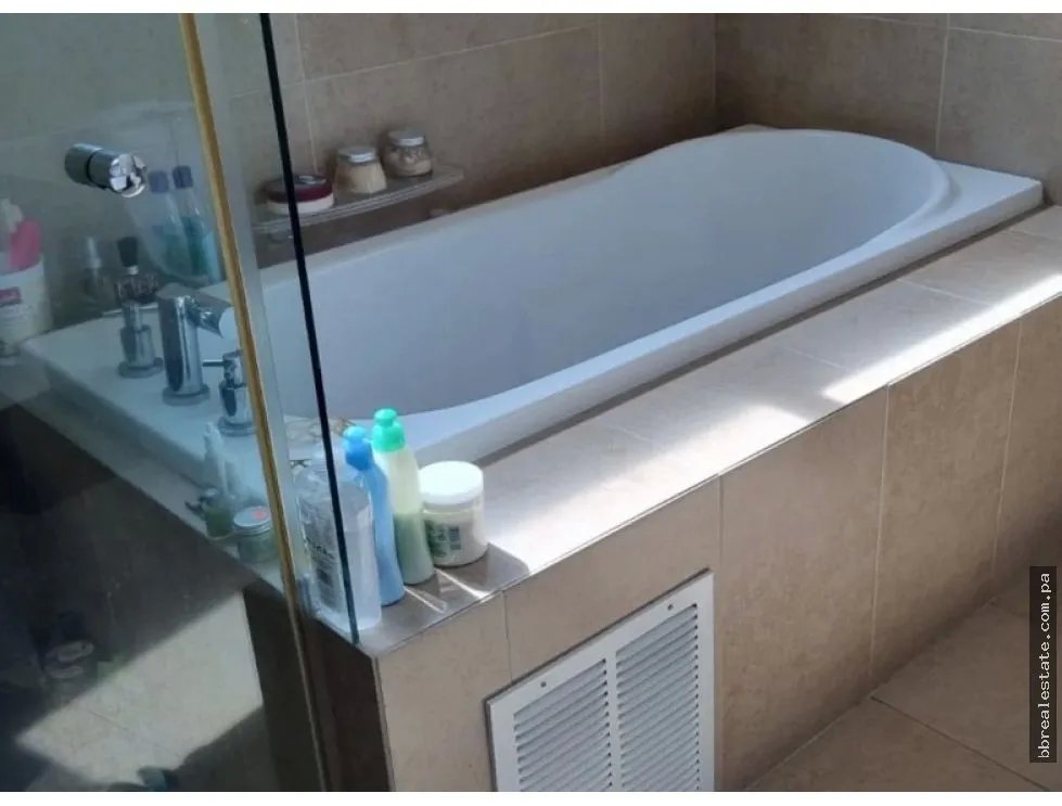 Se vende apartamento en San Francisco, PH Keops Tower