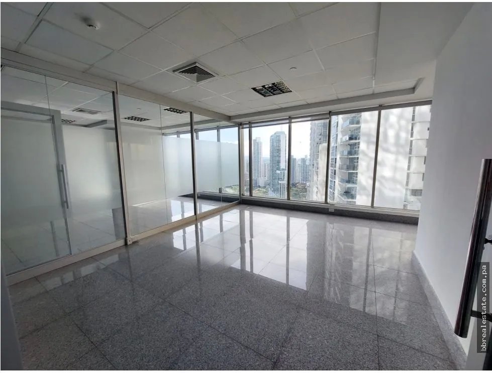 Office for rent in Panama