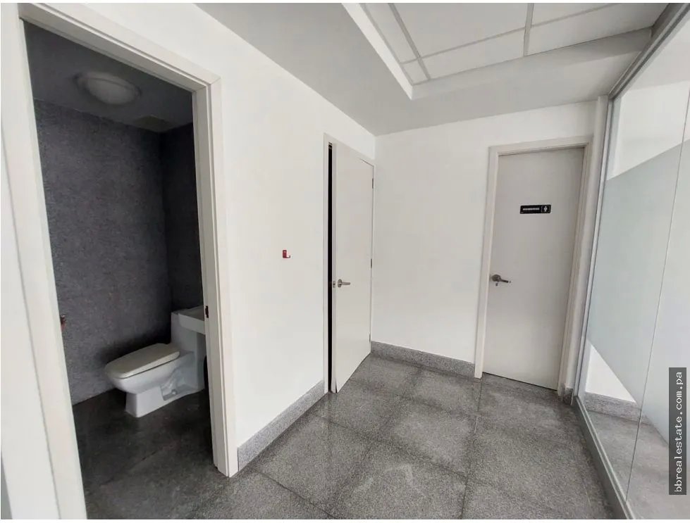 Office for rent in Panama
