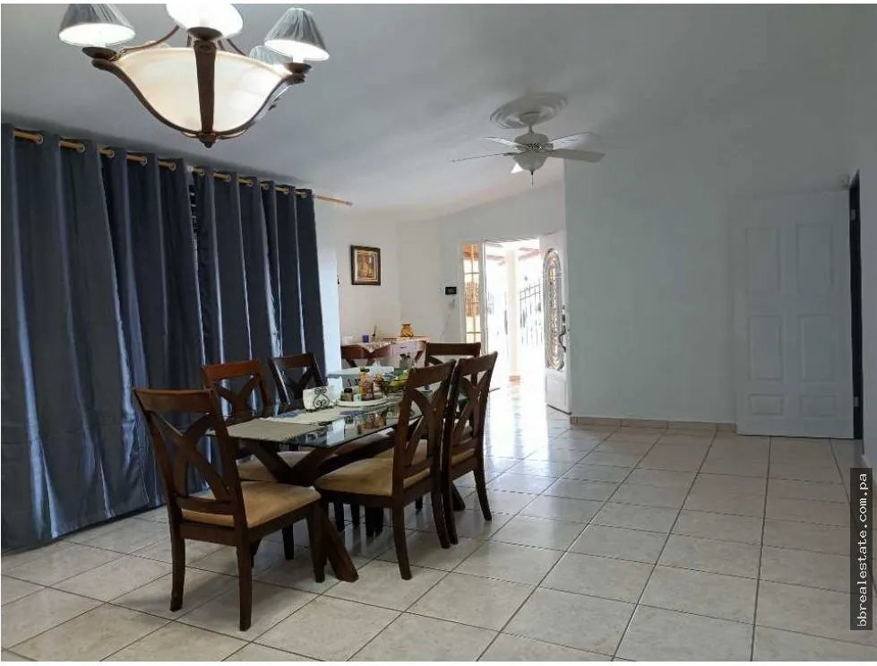 Se vende casa en Terrazas, Brisas del Golf