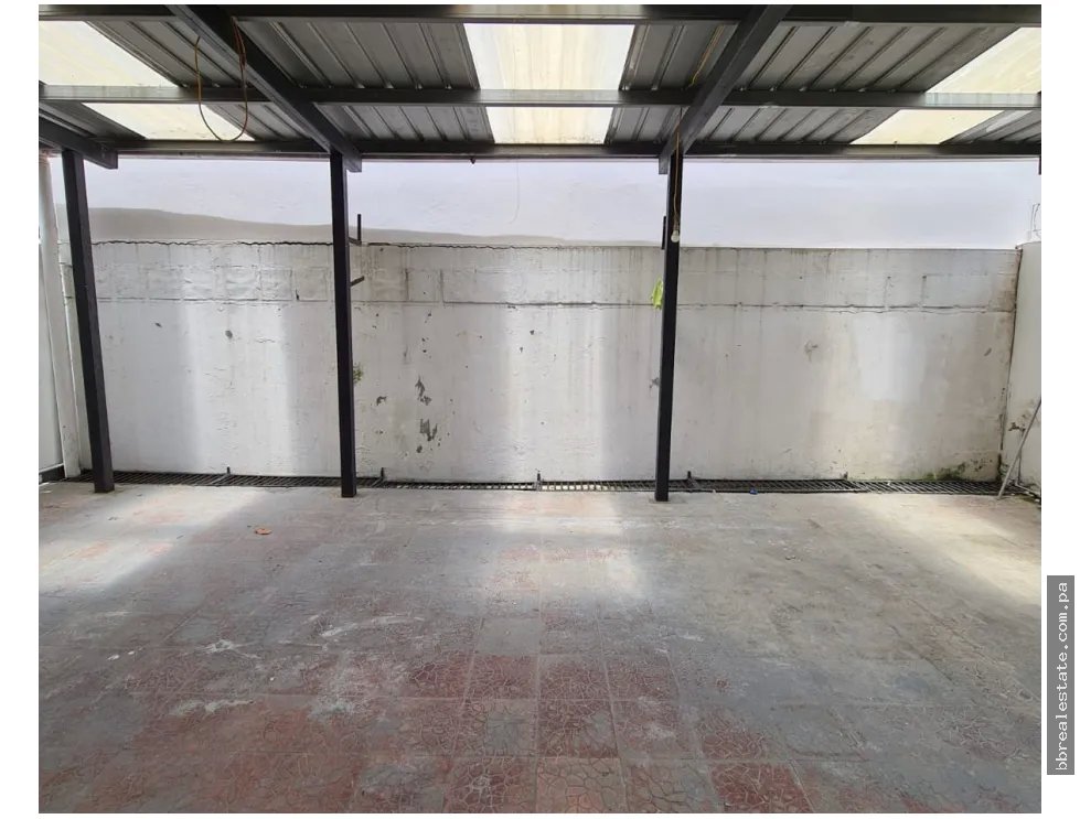 Se vende casa comercial en San Francisco, Calle 73