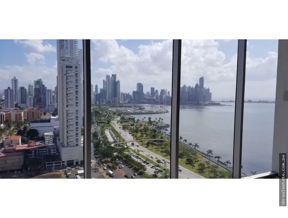 Se vende oficina en Avenida Balboa, Ph Balboa Office Center