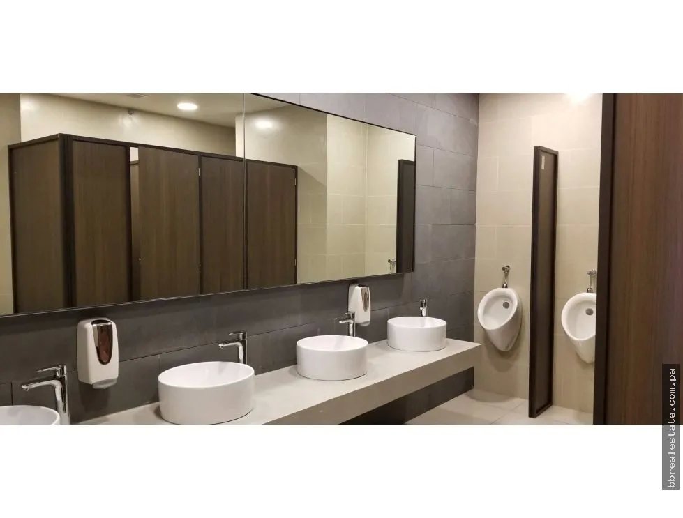 Office for sale in Panama
