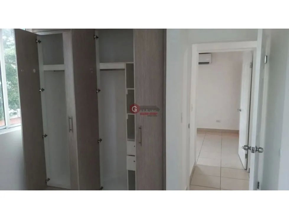 RIO ABAJO / RES. PALMERAS / 80m2 / 3 HABITACIONES / CENTRICO APART.
