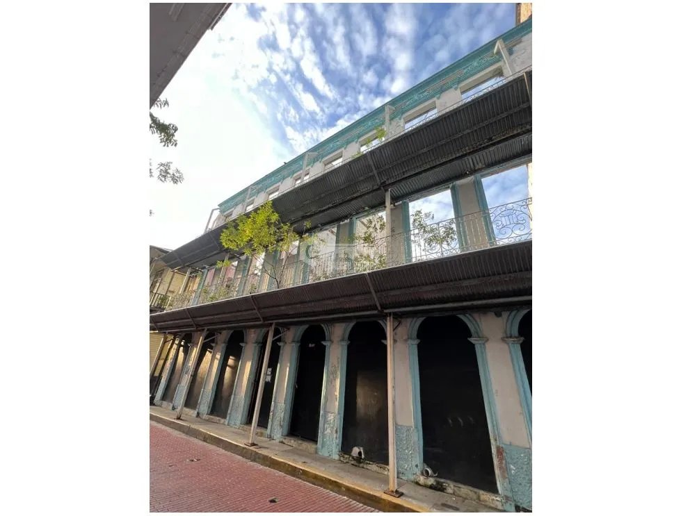 CASCO VIEJO / CASA DE LOS ARCOS / 365 M2