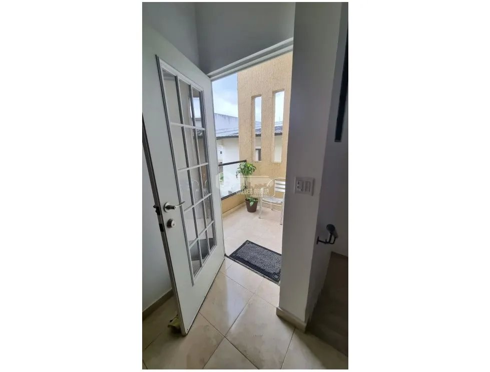 LAS CUMBRES / PH VISTAS DEL LAGO / 3 HABITACI. / 267m2 / TERRAZA / YG