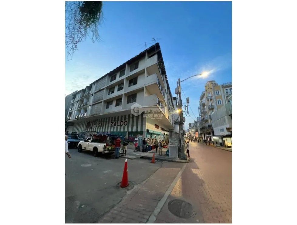 CASCO VIEJO / CASA ANA  / 709 M2  / 12 APARTAMENTOS / 2 LOCALES