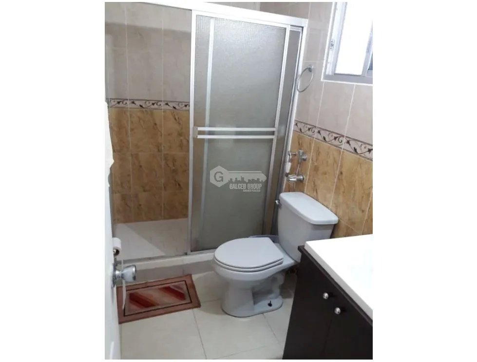 SE VENDE CASA EN LAS CUMBRES URB. SAN ANDRES FRENTE AL METRO