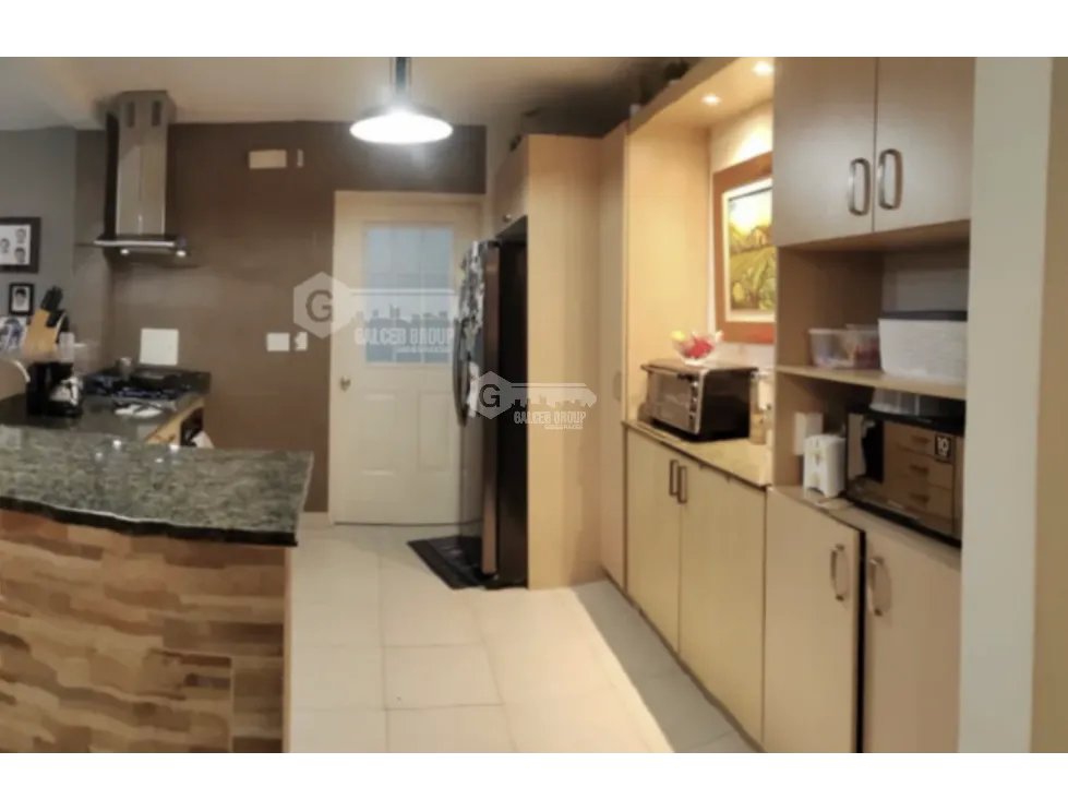 Single Family House for sale in Las Acacias