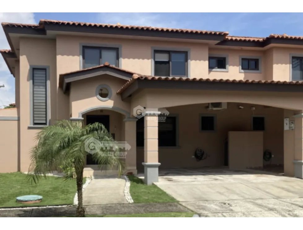 Single Family House for sale in Las Acacias