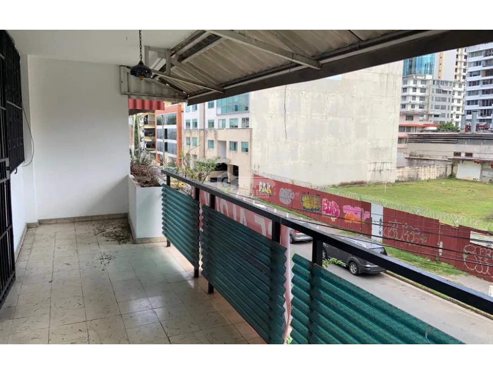 SE VENDE APARTAMENTO EDIFICIO MONSERRAT 112M 2 HABITACIONES SC