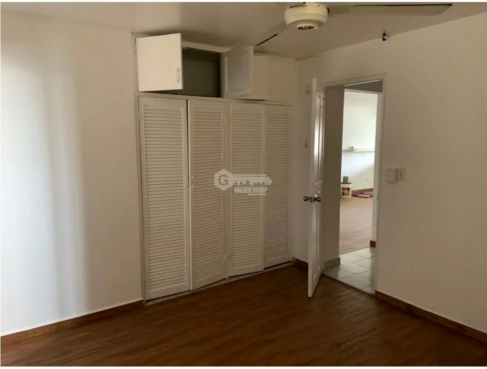 SE VENDE APARTAMENTO EDIFICIO MONSERRAT 112M 2 HABITACIONES SC