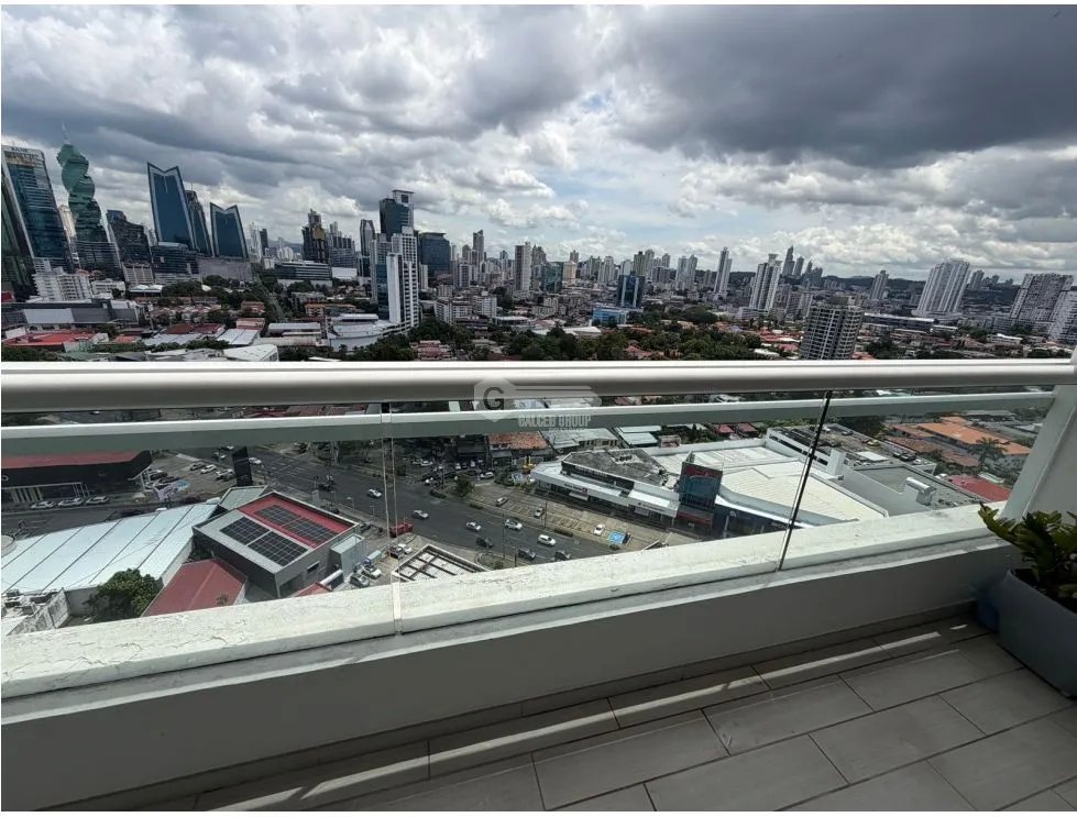 SE VENDE APARTAMENTO PH THE TOWER 189M 3 HABITACIONES LINEA BLANCA