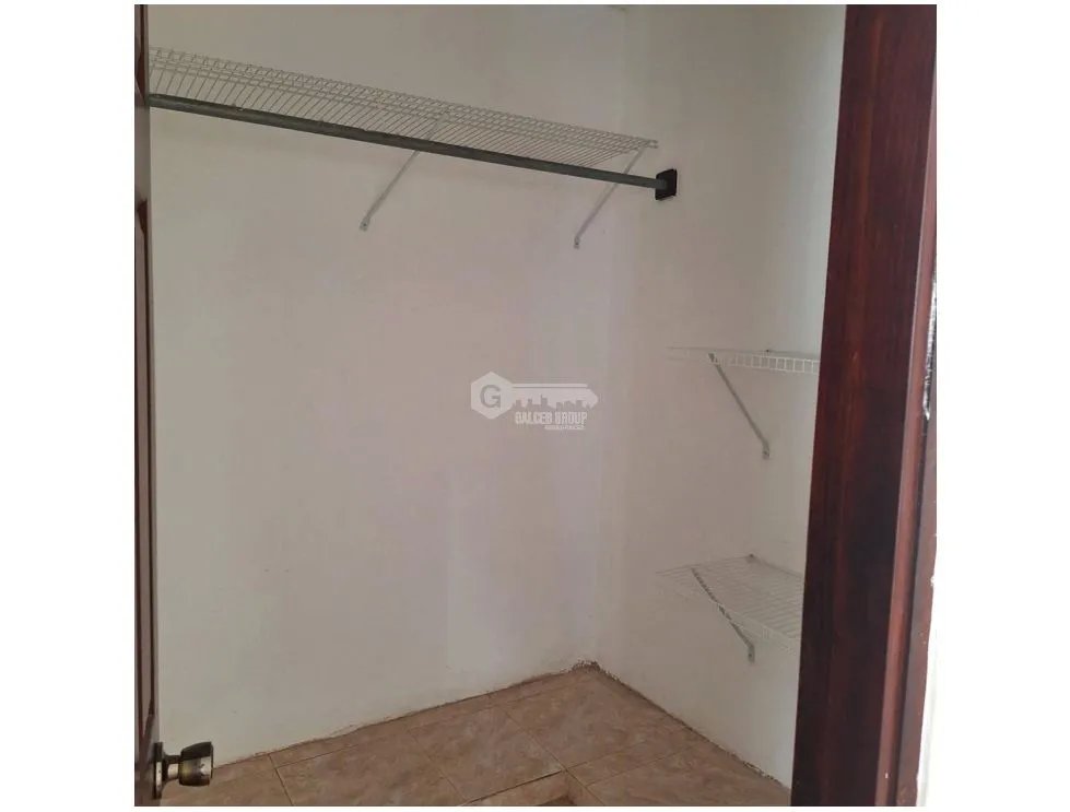 Single Family House for sale in El Espino
