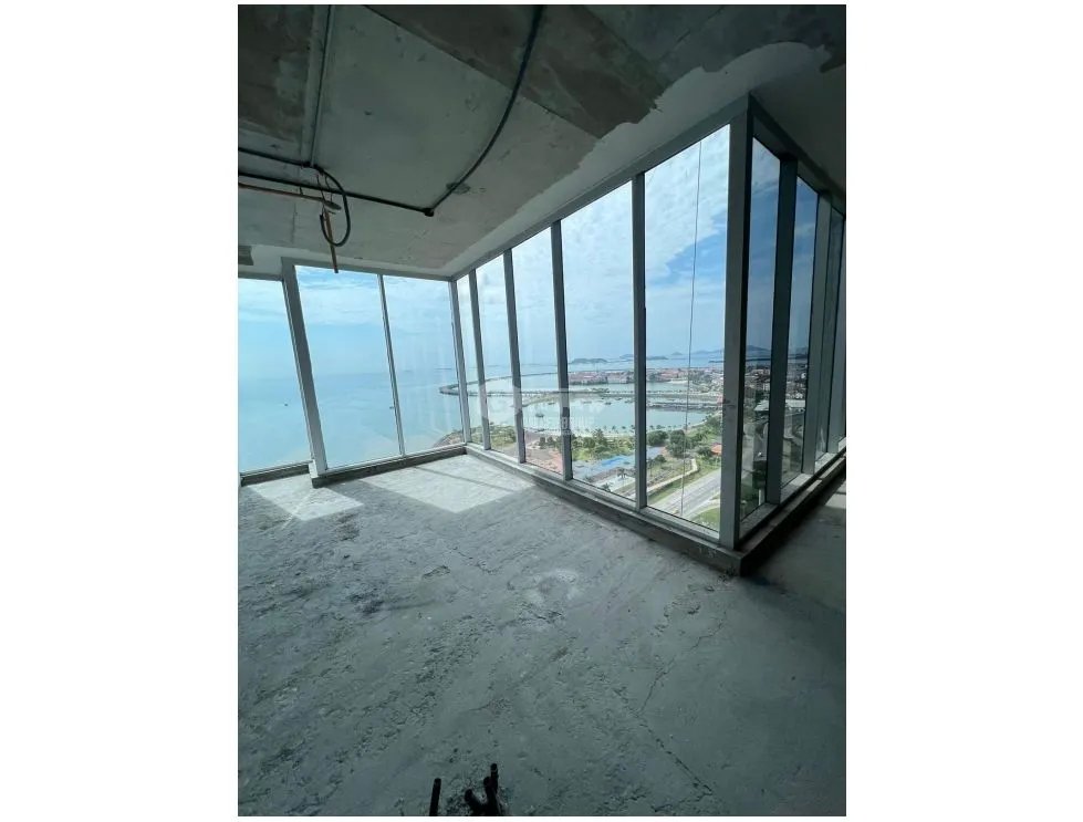 Office for sale in Panama