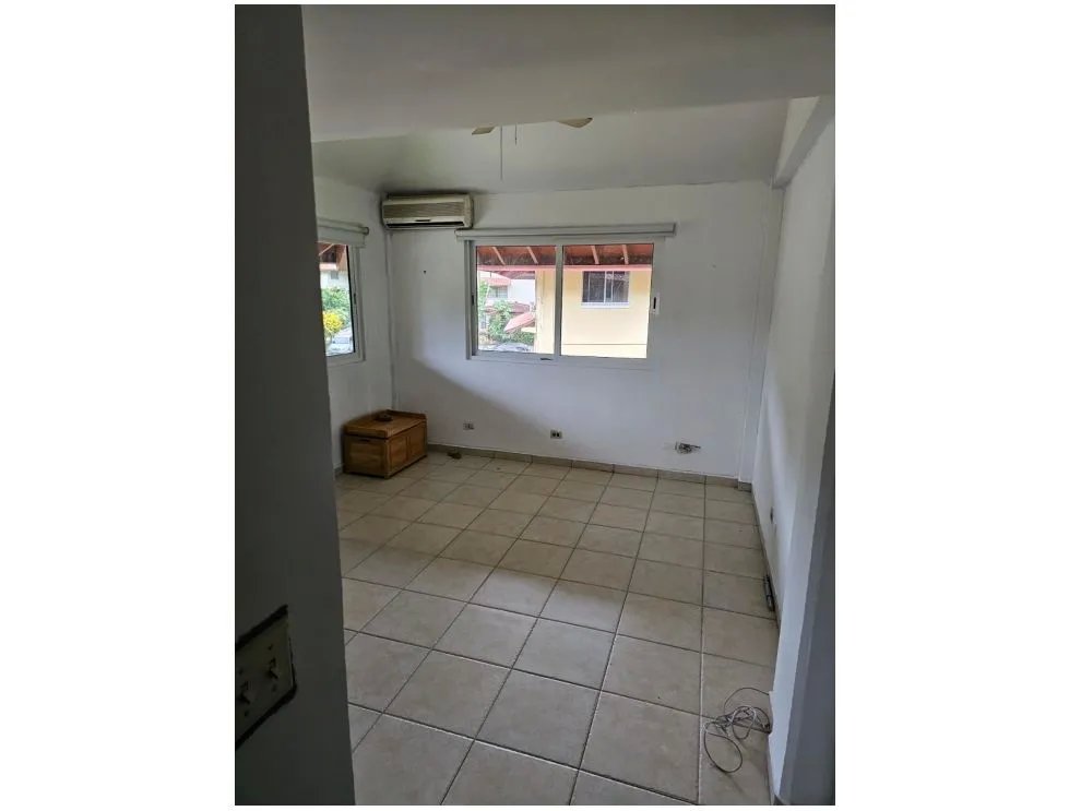 ANCON / ALBROOK / 3 HABITACIONES / 594M / BALCON / 2 TERRAZAS