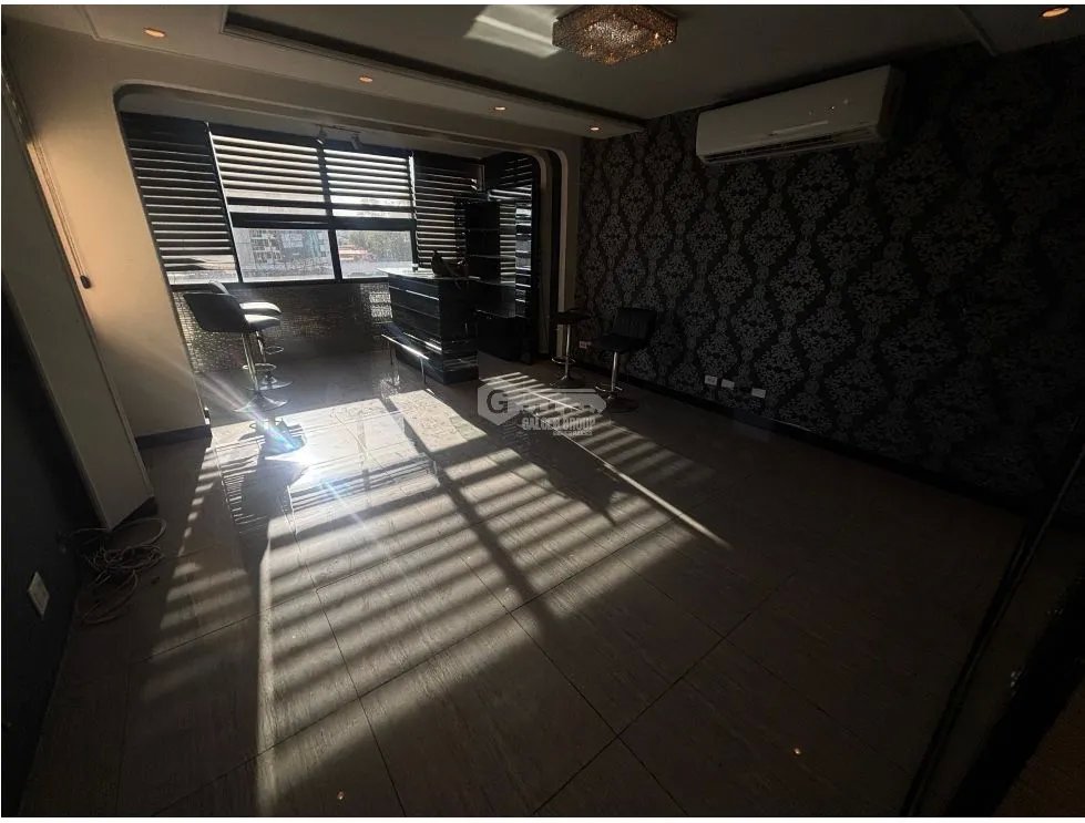 SE VENDE APARTAMENTO PH FUENTES DE CIBELES DE 3 HABITACION REMODELADO