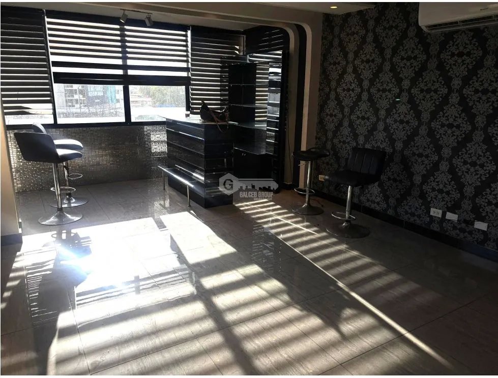 SE VENDE APARTAMENTO PH FUENTES DE CIBELES DE 3 HABITACION REMODELADO