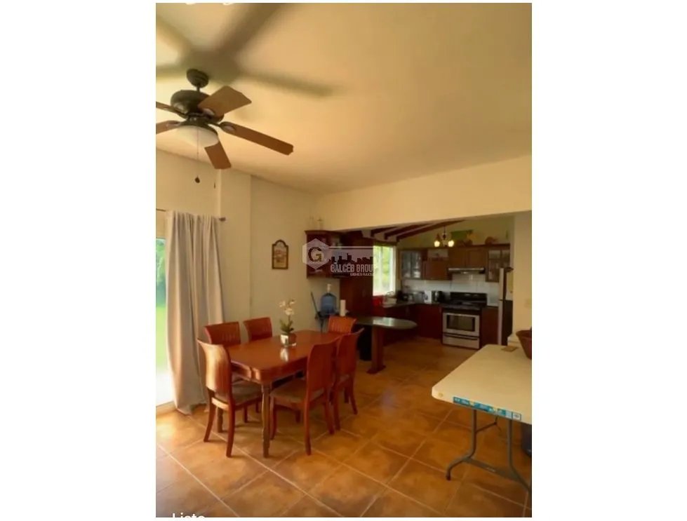 CASA EN VENTA / PLAYA BLANCA / 700M / VISTA AL MAR / BALCON