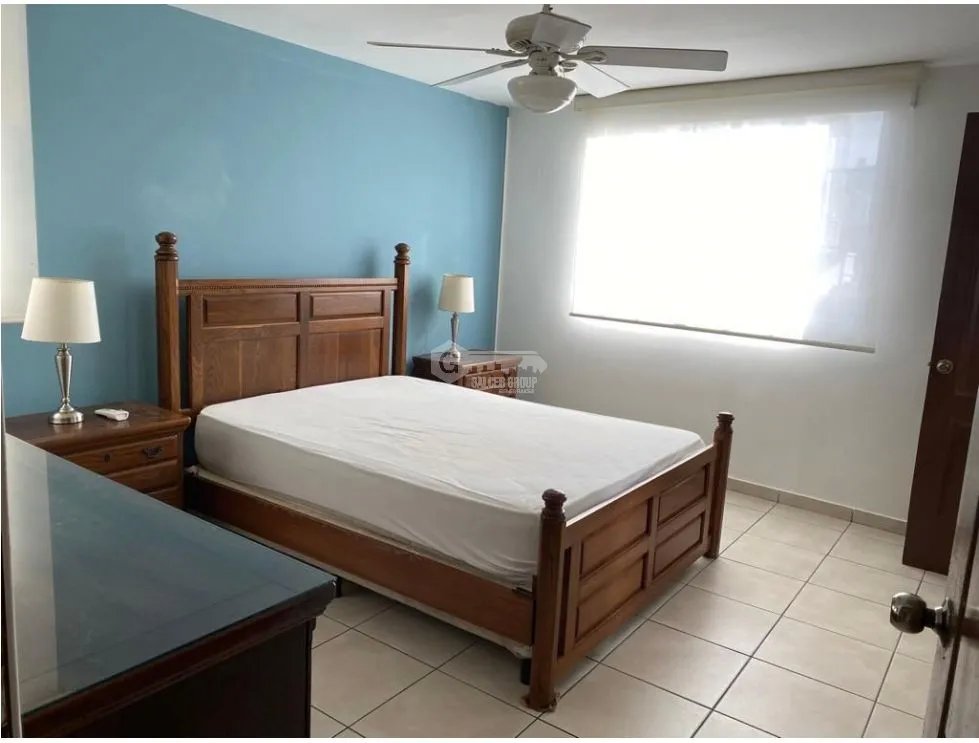 SE VENDE APARTAMENTO PH TORRE MAR DEL SUR 2 HABITACIONES 2 PARKING