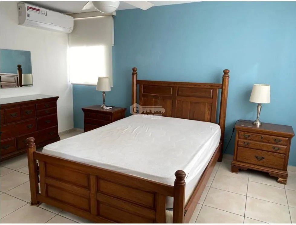 SE VENDE APARTAMENTO PH TORRE MAR DEL SUR 2 HABITACIONES 2 PARKING