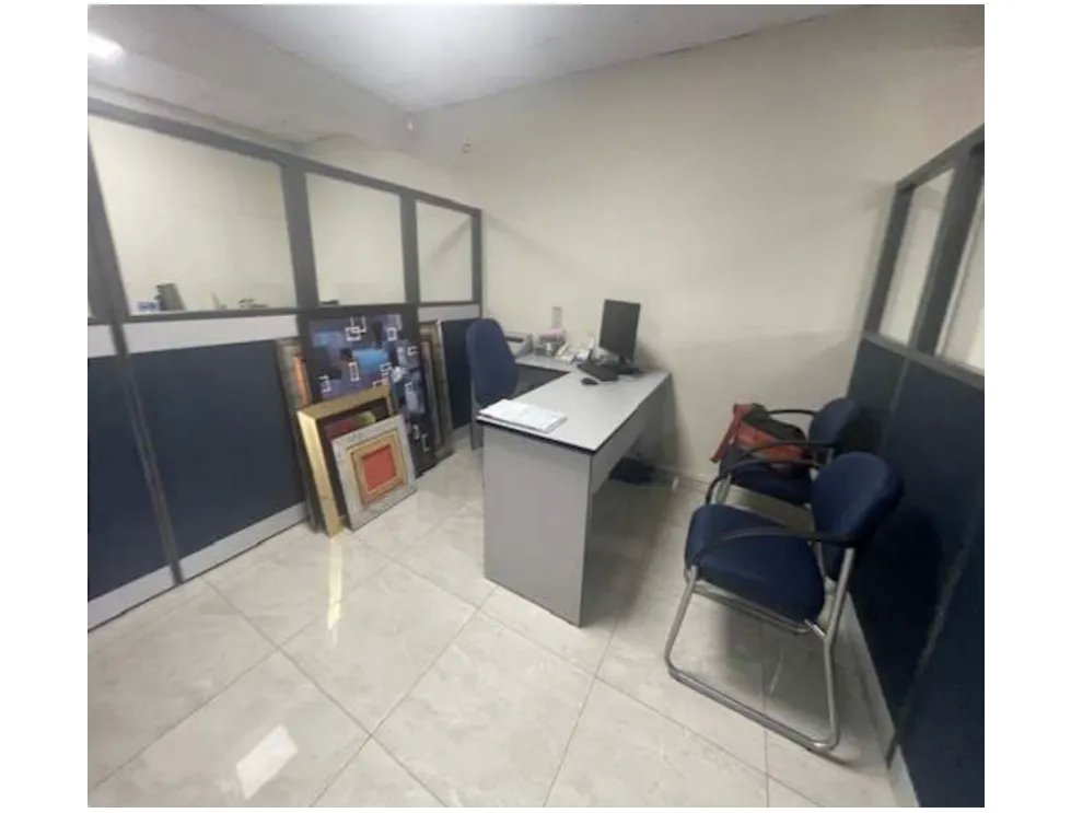 SE VENDE LOCAL COMERCIAL EN LA CHORRERA SOBRE AVENIDA LIBERTADOR