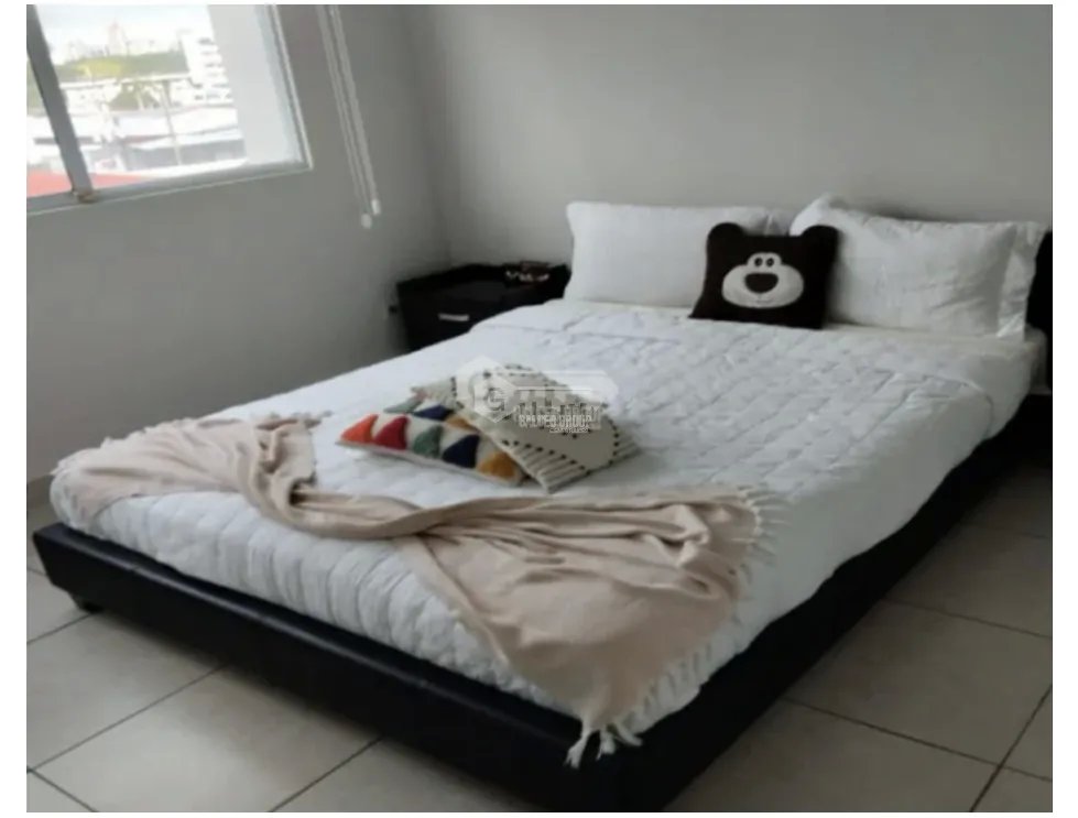 SE VENDE EN PARQUE LEFEVRE PH PRISMA 3 HABITACION CON BALCON